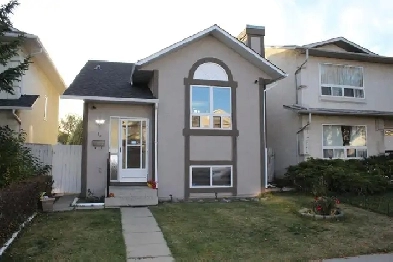 Three Bed-Room House in Martindale for Rent Image# 1