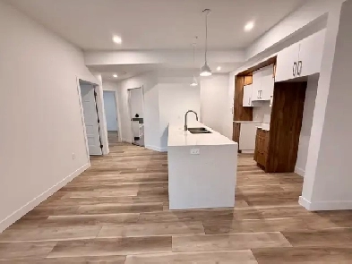 4½ neuf – Sherbrooke disponible maintenant Image# 3