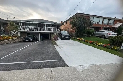 ️ Private Master Bedroom with Private washroom– Chill View, Al Image# 1