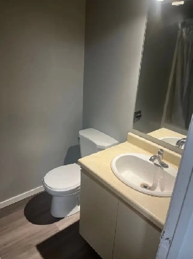 Full duplex for rent Image# 1