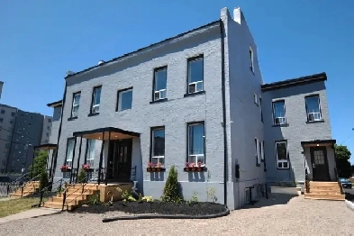 2 Beds 1 Bath - Apt - Direct Bus to Brock & Niagara College Image# 11