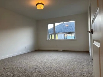 Master bedroom with full bathroom available from 1 s Image# 1