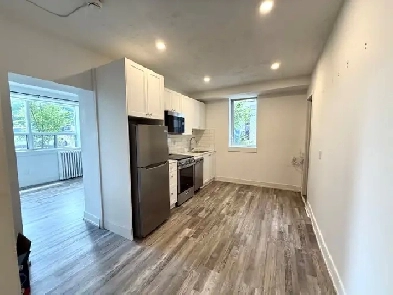 1A- 1 East 35th Street Image# 1