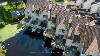 Waterfront Townhouse 3 Bedrooms 4 Baths Image# 1