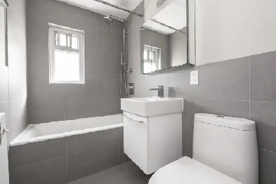 renovated two bedroom, King and Jameson - ID 963 Image# 1