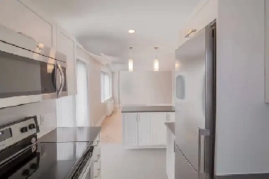 renovated 2beds,2baths for rent, border of Westmount - ID 992 Image# 1