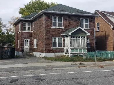 Are you in need of selling your damaged or outdated property? Image# 1