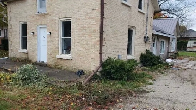 PORT ELGIN DUPLEX, WITH DEVELOPMENT POSSIBILITIES Image# 1