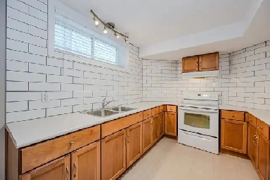 One Bedroom Walkout Legal Basement Apartment - $1795 inclusive Image# 1