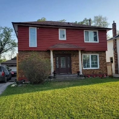 2 Bedroom Upper Duplex Image# 9