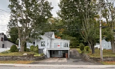 Maison 6 chambres et plus Image# 3