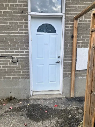 2 Bdrm Salem and Bayly Image# 3