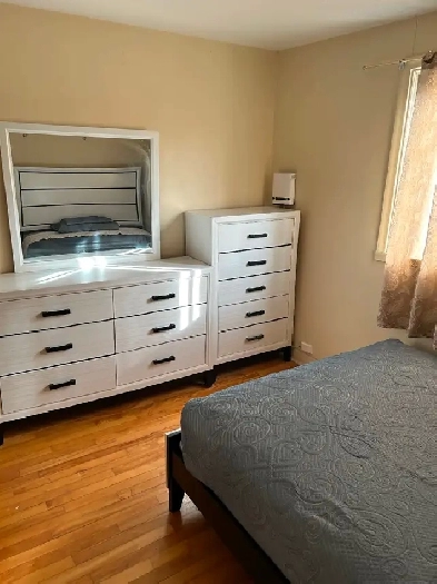 Rooms for rent. 1 room at $700.00 and 1 room at $800.00. Image# 1