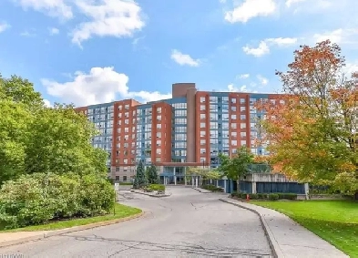 2 Bedroom 2 Bathroom Condo Waterloo best location Image# 6