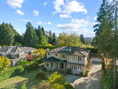 Vancouver’s Premier Retreat – Seasonal Modern Luxury House · Mid Image# 21