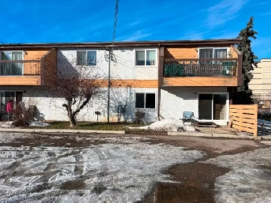 1 bedroom plus den Image# 2