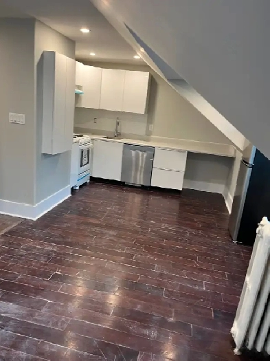 New Annex Bright Spacious 1Bdrm    by Bathurst subway Image# 1