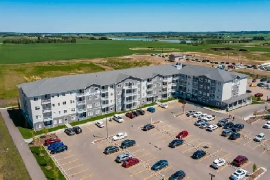 Modern & Spacious 2 Bedroom Suite in Lacombe - Nov Image# 8