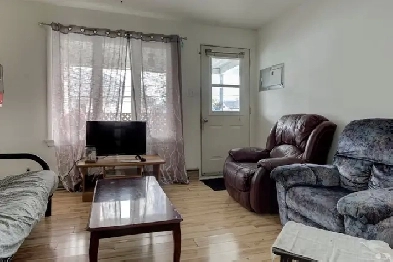 Appartement 4 1/2 à louer, 750 $ par mois - Thetford Mines, QC Image# 5