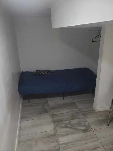 Room for rent(Pending) Image# 3