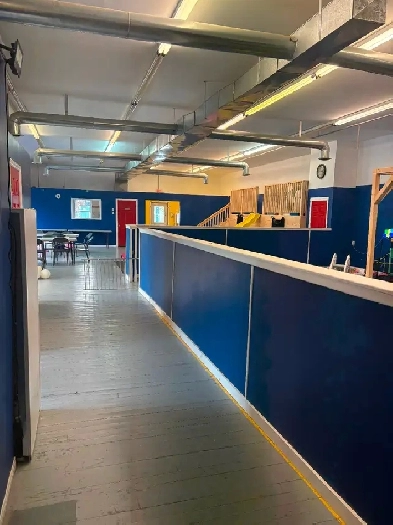 2600sq.ft of commercial space in beautiful Peppercreek. Image# 1