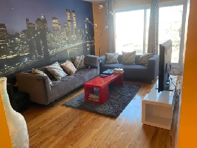 Chambre à louer dans un grand 4 1/2 Image# 1