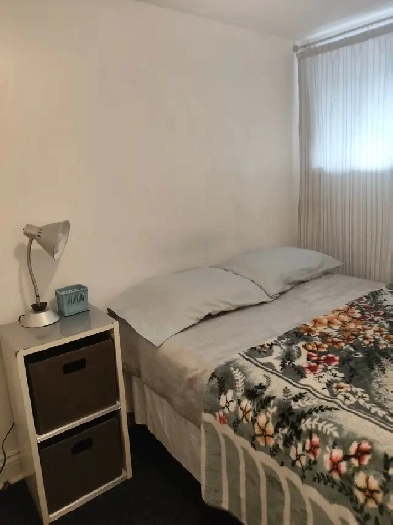 chambre à louer, INTERNET ÉLECTRICITÉ CHAUFFÉ MEUBLÉ Image# 3