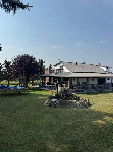 Farm for Sale Pincher Creek AB Image# 1