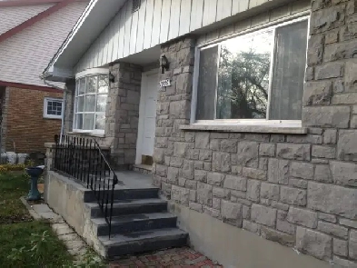 DECEMBER -3 bedroom,living and dining ,kitchen- General Hospital Image# 9