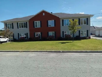 41/2 avec garage à East Angus Image# 6