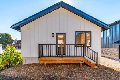 2 Bedroom Bungalow Close to Downtown Guelph Image# 1