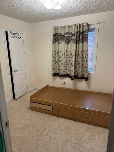 Private room for a Girl Image# 5