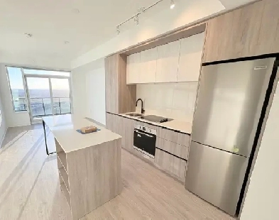 BRAND NEW 1 BEDROOM DEN CONDO FOR RENT Image# 4