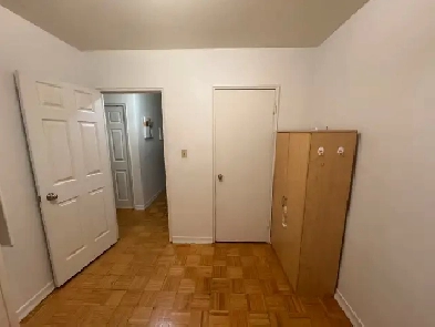 LARGE ROOM FOR RENT $750 Image# 2