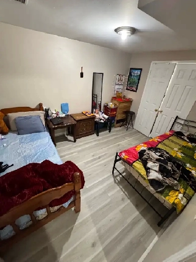 PRIVATE & SHARING ROOM AVAILABLE IN WALKOUT BASEMENT FOR FEMALES Image# 8