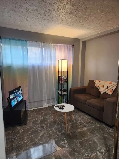 3½ à louer - Tout inclus, Sherbrooke. Image# 6