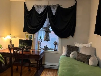 Huge 2 1/2 utilities   wifi included in NDG/Westmount Image# 2