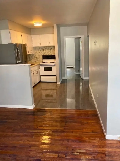 3 Bedroom Apartment in the Heart of Pictou Image# 1