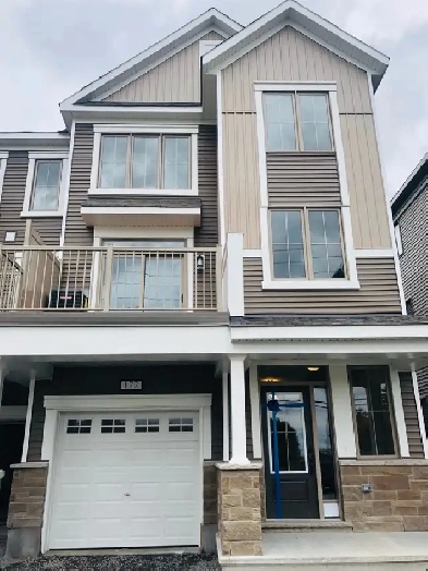 3 Bdrm Townhouse For Rent - Nov 1 Image# 7