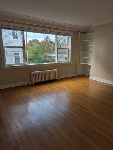 Church Hill Square area 2 b/rm condo ALL INCLUSIVE Image# 1