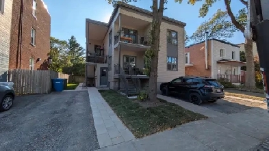 Magnifique 6 1\2 moderne sur 2 étages, cartier Maizeret Image# 9