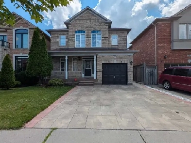 Fully furnished house for rent in Mississauga Image# 1