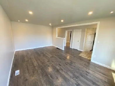 YOUR OASIS! Large 3 Bedroom in HIGHLY-DESIRED West Mountain! Image# 1