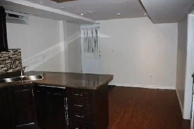 Basement Apartment in Mississauga Image# 3