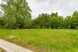 Fully serviced lot 4 in Alix – Ready for your dream home! Image# 5