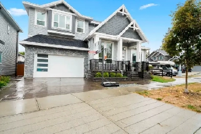 Basement Suite Available in Surrey Image# 8