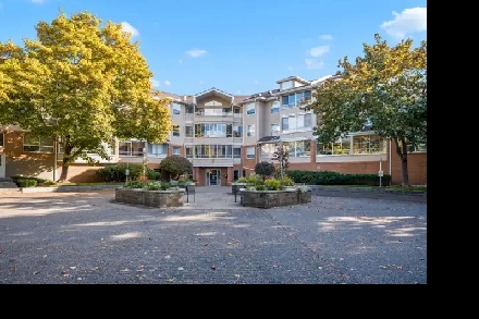 LOCATION! Immaculate 2 Bedroom Corner Unit! 106 933 Harvey Ave Image# 25
