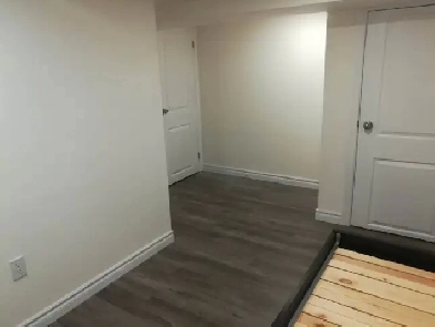 Bloor, @ Ossington TTC, Large Basement room to rent -2Min to TTC Image# 5