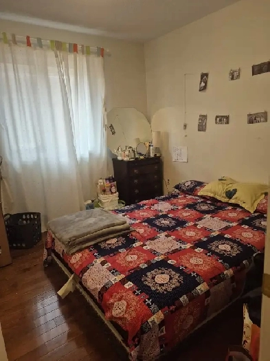 room for rent Image# 5