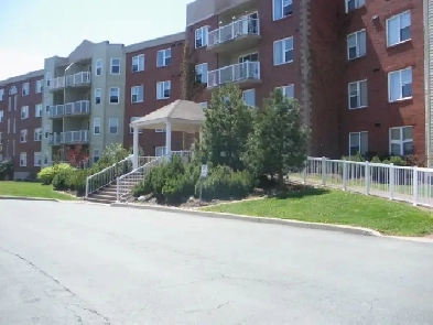 Two Bedroom Apartment Coming Available at 76 Prestwick Close! Image# 1